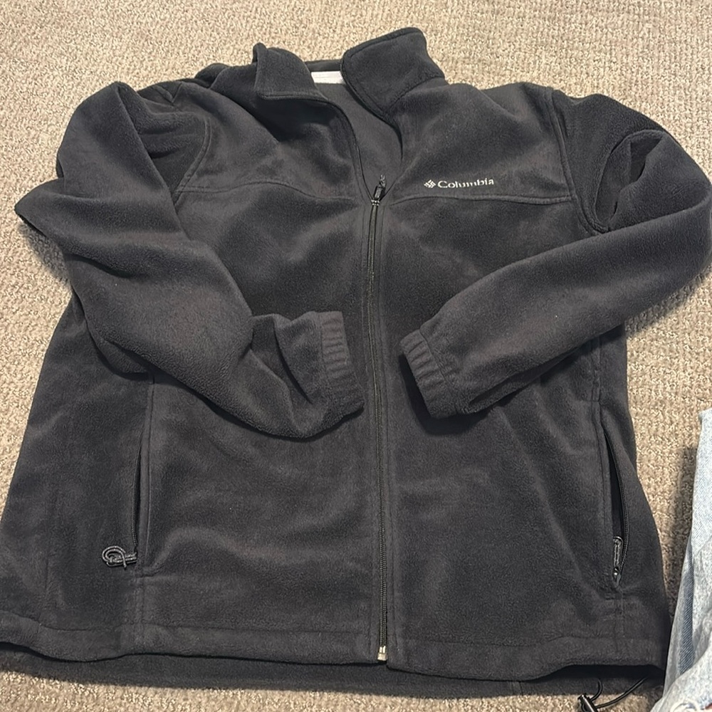Men’s Columbia jacket